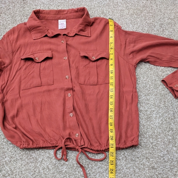 (2/$25) No Boundaries coral full sleeve button down shirt ruched waist tie - Picture 13 of 14